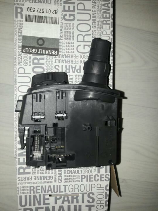 Kango 3-III Silgi Silecek Kumanda Kolu (2008-2020) 8201577539 -Renault Mais