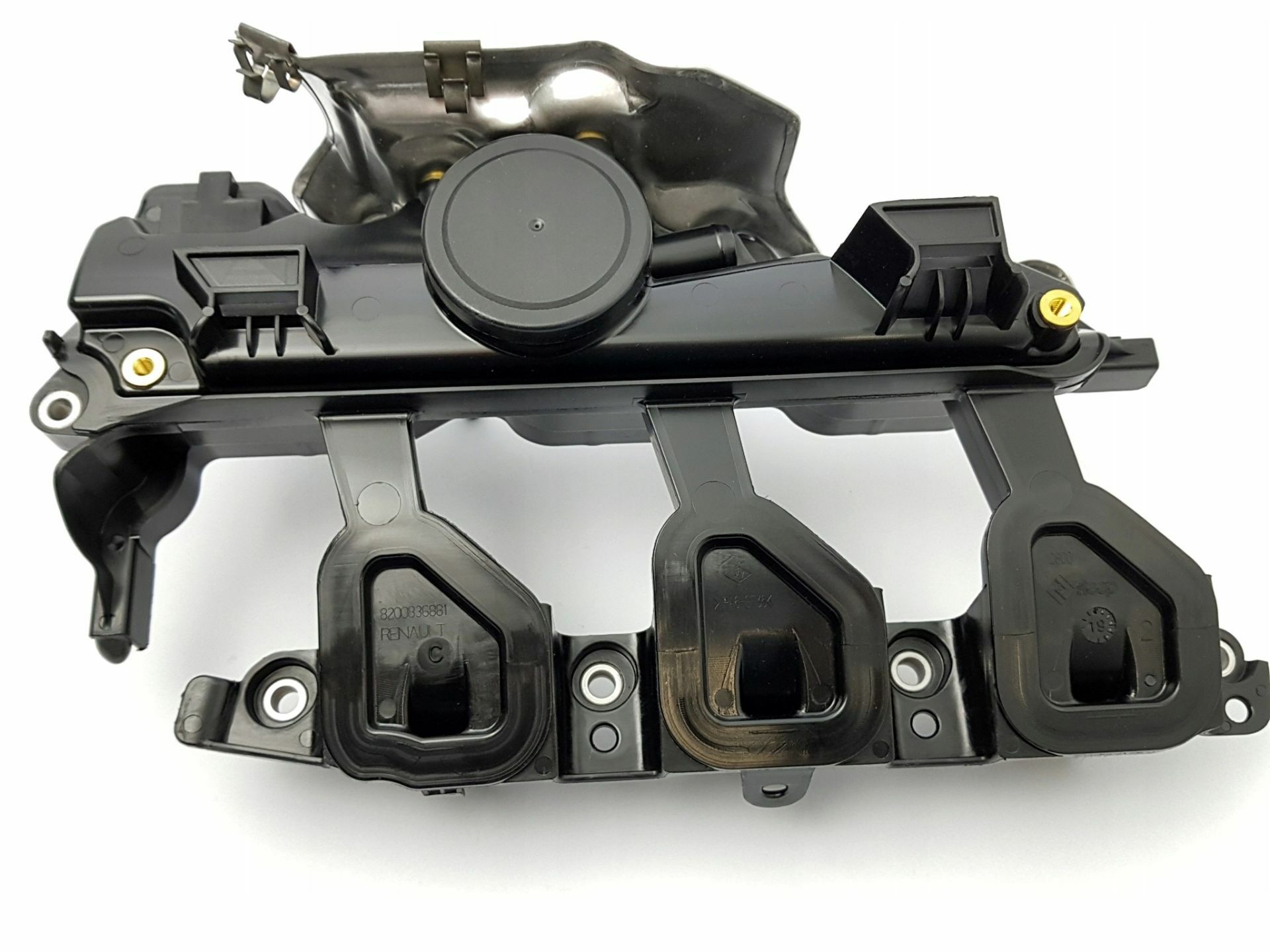 Trafic 2-II Yağ Dekantörü 2.0 Dci M9R 8200836881 -Renault Mais