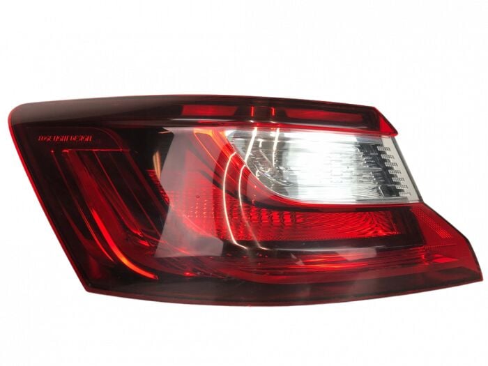Megane 4-IV Sedan Sol Dış Stop Lambası (2016-2024) 265558986R -Mars