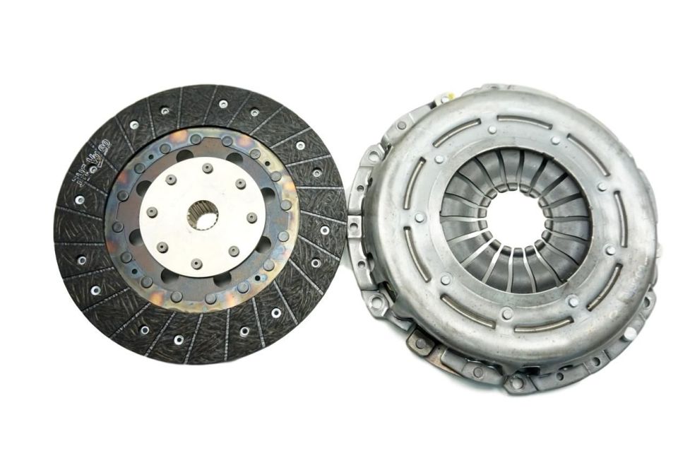 Laguna 3-III Clio 3-III  Debriyaj Seti 2.0 16V F4R 302053201R -Renault Mais