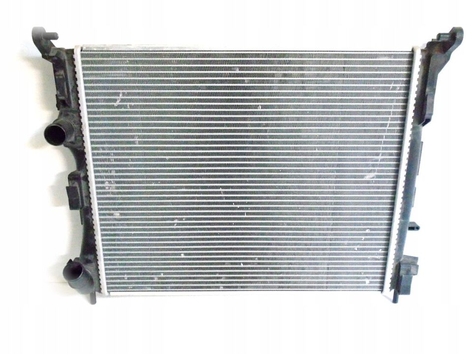 Clio 2-II Symbol Thalia Motor Su Radyatörü 1.5 Dci K9K (2009-2012) 8200245596 -Mga