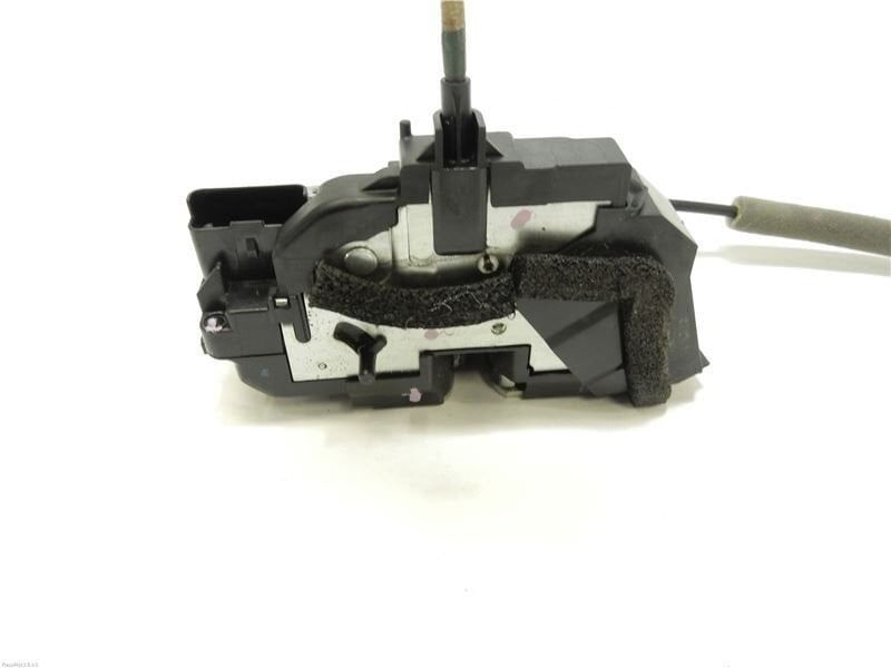 Kadjar Sağ Arka Kapı Kilidi (2013-2022) 825004EA2A -Renault Mais