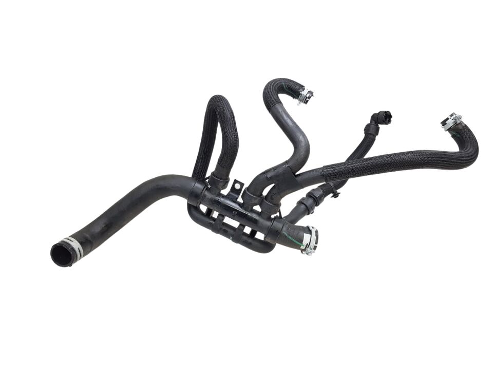 Trafic 3-III Radyatör Soğutma Alt Borusu Hortumu 1.6 Dci R9M Euro 6 215010400R -Renault Mais