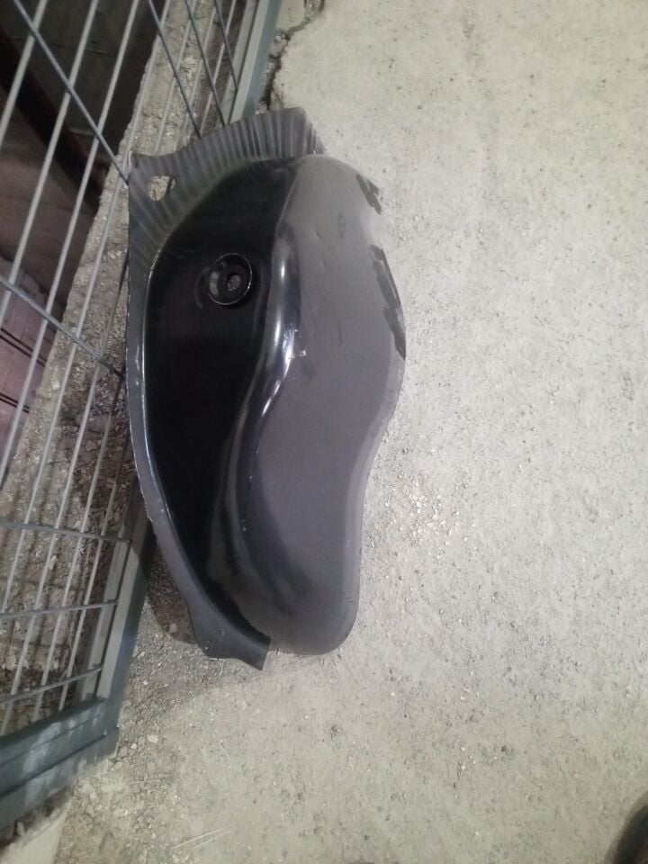 R9 Broadway Fairway Sol Arka Davlumbaz Ay Sacı (İç Taraf Amortisör Kulesi) 7752256120 -Yerli Kaporta