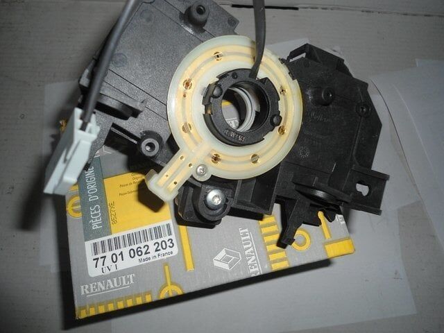 Kangoo 2-II Direksiyon İkaz Kol Bağlantı Parçası Zembereği 7701062203 -Renault Mais