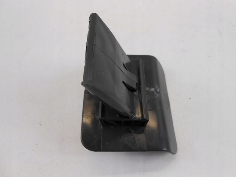 Megane 3-III Fluence Megane 4-IV Arka Koltuk Taban Halı Agrafı 883040901R-7701207662-8200116161-Mais